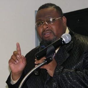 Meet your Posher, Dr bernard